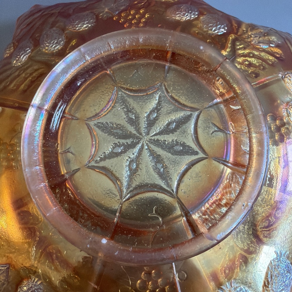 Antique Fenton Carnival Glass Bowl "Peacock and Grape" "Bearded Berry" Marigold - Picture 10 of 13